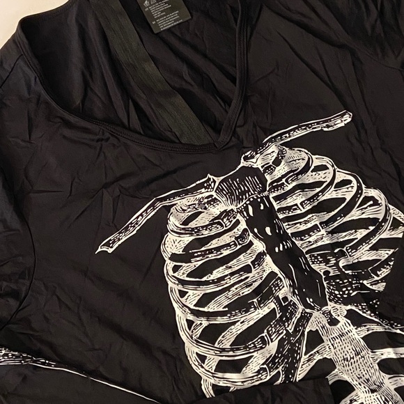 Skeleton Costume - Picture 6 of 8